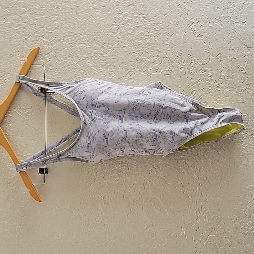 Daze Dayz Onepiece Swim Size Small